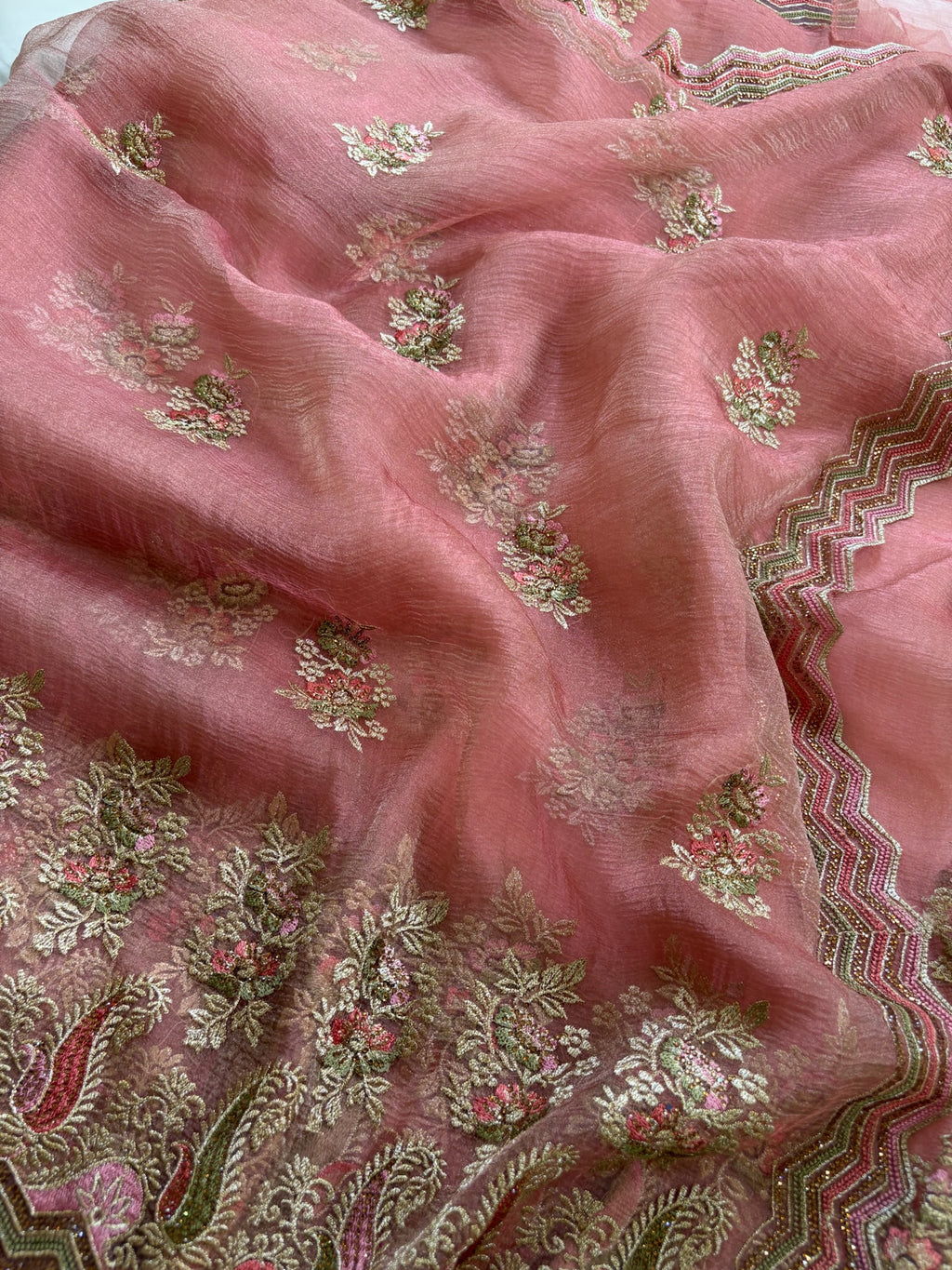 Gajari Tissue Saree for Women